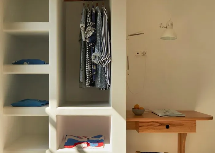 Isychos House - Tranquil Oasis Feriehus *